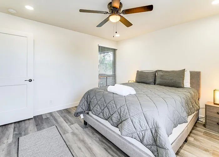 Cozy Couple's Condo! Walk To Old Town Scottsdale